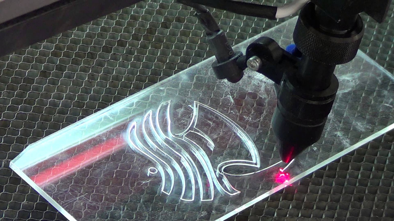 Incisioni su plexiglass plexiglass roma